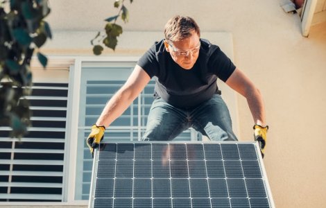 Patru sfaturi pentru ca panourile tale solare să dea randament