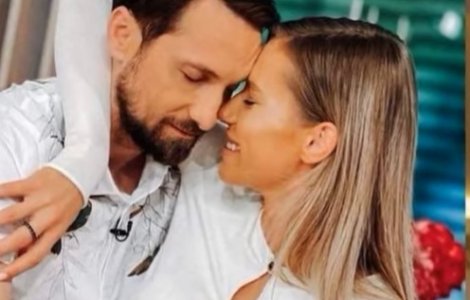 Dani Oțil și Gabriela Prisăcariu se pregătesc pentru cununia religioasă. Când va avea loc evenimentul: „Îmi este foarte dragă rochia aleasă”