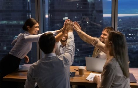 Cum să devii un lider care inspira. Sfaturi de care să ții cont