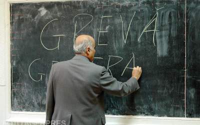 A început greva generală în...