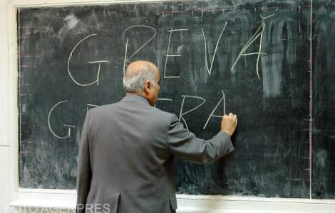 A început greva generală în școlile din România, prima după 18 ani. Ultimele negocieri cu Guvernul au eșuat