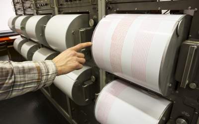 Șapte cutremure înregistrate...