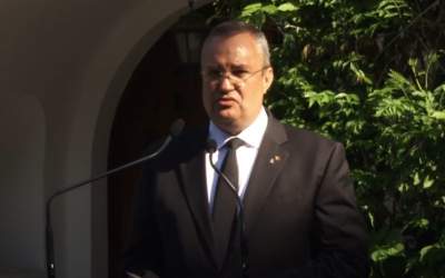 Nicolae Ciucă își dă demisia...