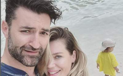 Smiley și Gina Pistol se...