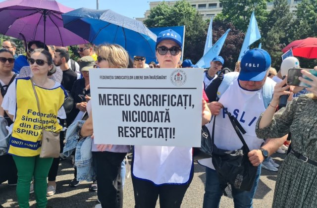 Greva profesorilor continuă. Decizia sindicaliștilor: nu vor semna niciun acord cu Iohannis, dacă nu le sunt respectate cererile