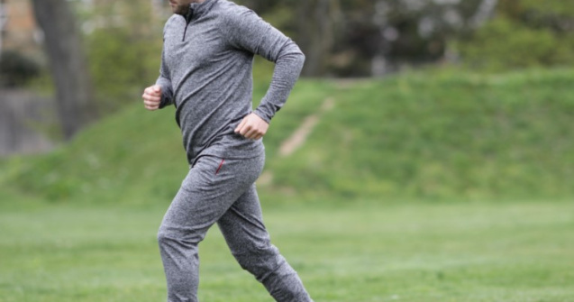 Cum să te pregătești de vară cu cele mai confortabile treninguri