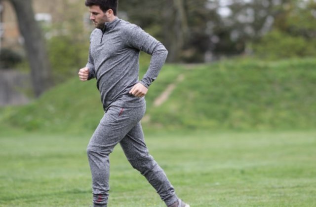 Cum să te pregătești de vară cu cele mai confortabile treninguri