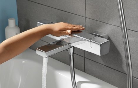 Baterii perfecte pentru baie: ce elemente să iei în considerare înainte de a face o investiție?