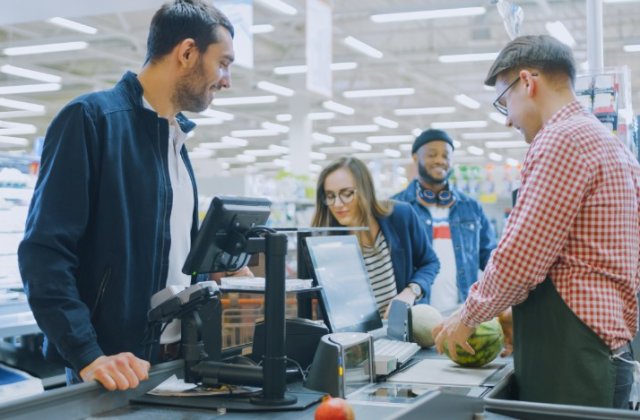 10 motive pentru care ar trebui să colaborezi cu un producător de pungi de plastic