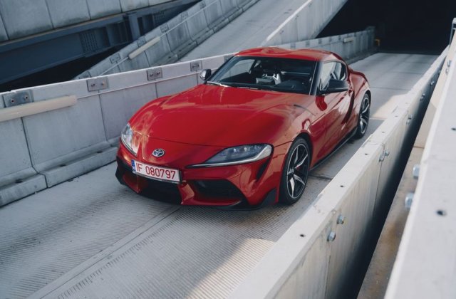 Test Drive Toyota Supra - Ieșit din tipar
