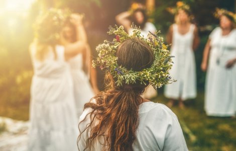 Solstițiul de vară 2023. Obiceiuri și superstiții pentru cea mai lungă zi din an