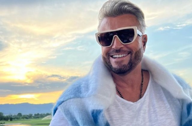 Cătălin Botezatu aproape a fost mușcat de un rechin. Vacanța i s-ar fi putut transforma &icirc;ntr-un coșmar