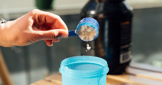 Ce suplimente și nutrienți să alegi atunci când te antrenezi acasă