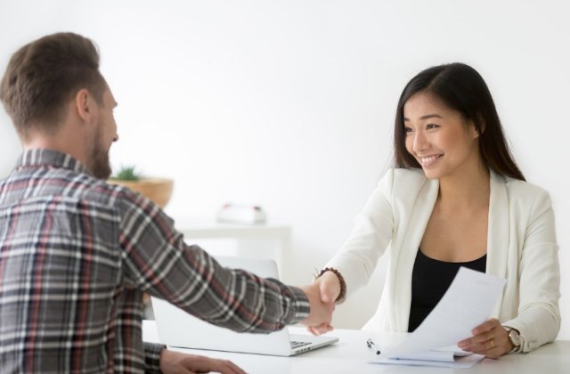 Ce sunt firmele de recrutare a forței de muncă și &icirc;n ce constă procesul de recrutare?