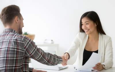 Ce sunt firmele de recrutare...