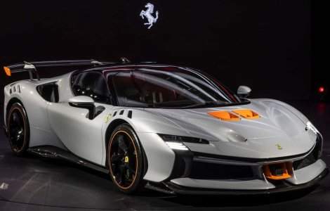 Ferrari prezintă noul SF90 XX Stradale: motor hibrid de 1030 de cai putere