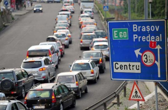 DN1: Circulația va fi restricționată, timp de o lună, &icirc;ntre Predeal și Brașov