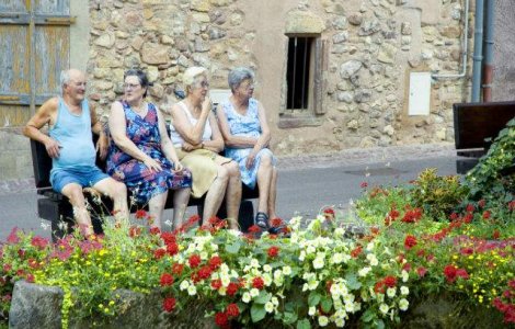  Top  SECRETELE longevitatii: Top 10 Sfaturi NECESARE pentru o viata indelungata