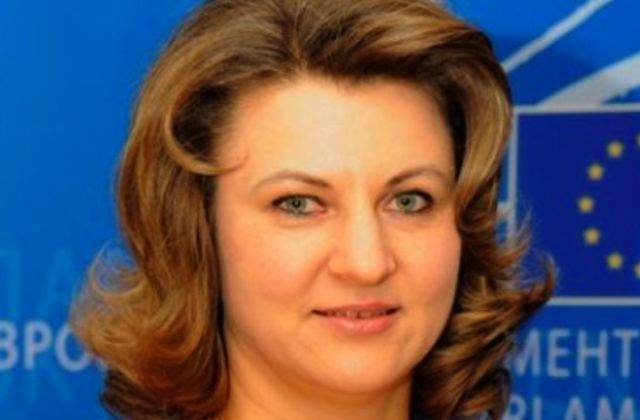 Dosarul Microsoft: Fostul Ministru Adriana Ticau, pusa sub invinuire