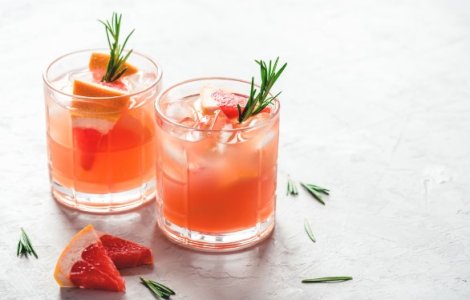 4 modalități creative prin care te poți răcori vara aceasta