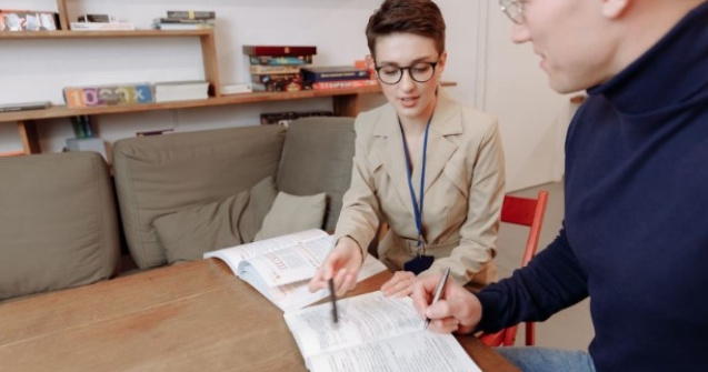 De ce să alegi cursuri de perfecționare în persoană