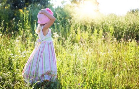 (P) Cum îți încurajezi copilul să petreacă timp în aer liber?