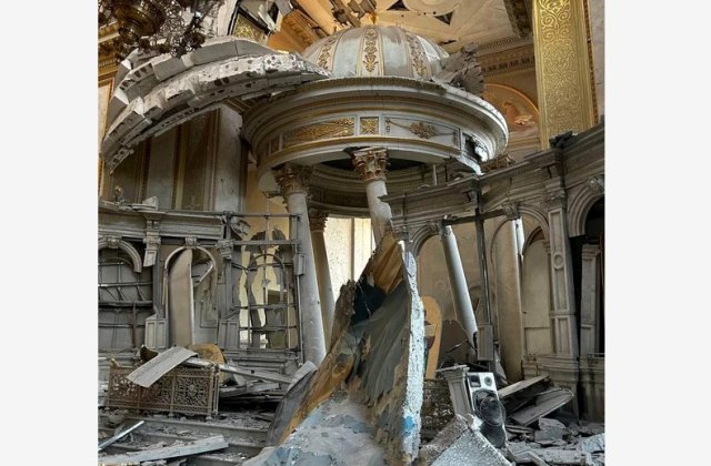 Rusia, nou atac &icirc;n Odesa. Catedrala Schimbarea la Față din Ucraina, parțial distrusă &icirc;n urma atacurilor rusești