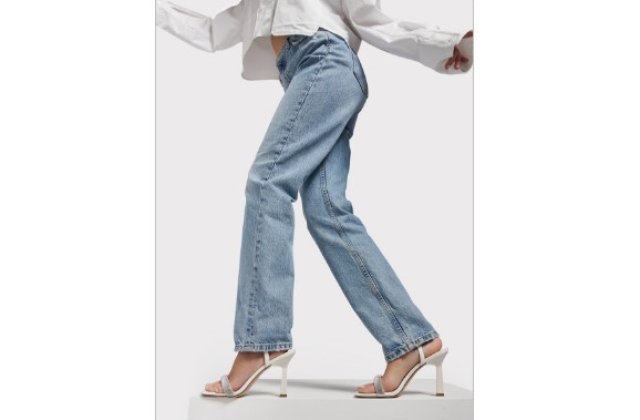 Sandale cu toc mediu - perfecte pentru orice ocazie