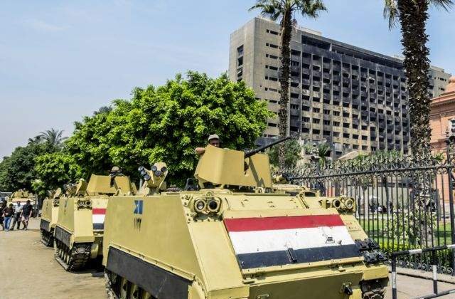 Egiptul decreteaza stare de URGENTA in nordul Peninsulei Sinai