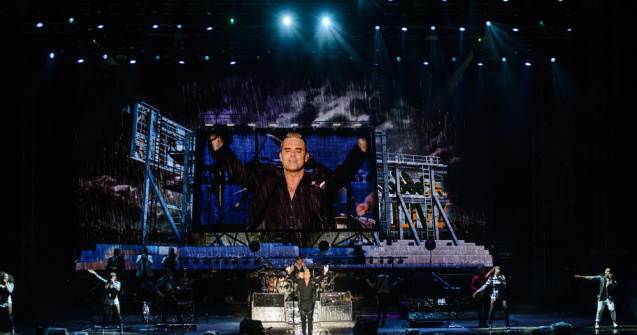 Robbie Williams, un concert de neratat la Summer in the City, 18-19 august, Piata Constitutiei!