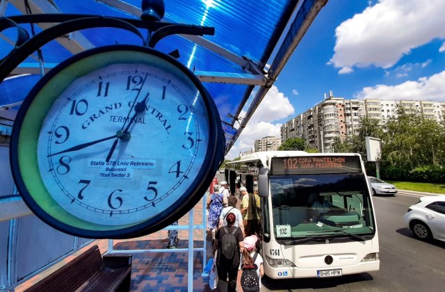 Nicușor Dan: &bdquo;Aproape o mie de stații STB vor fi dotate cu panouri digitale. Călătorii vor afla &icirc;n timp real programul circulației autobuzelor&rdquo;