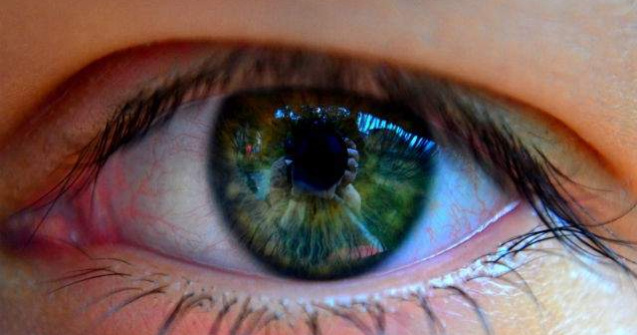  Video Boala Alzheimer, detectabila cu ajutorul unui test oftalmologic