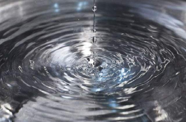 (P) Ce trebuie sa stii despre apa pe care o bei!