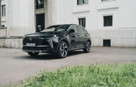 Prezentare de modă - DS 7 facelift