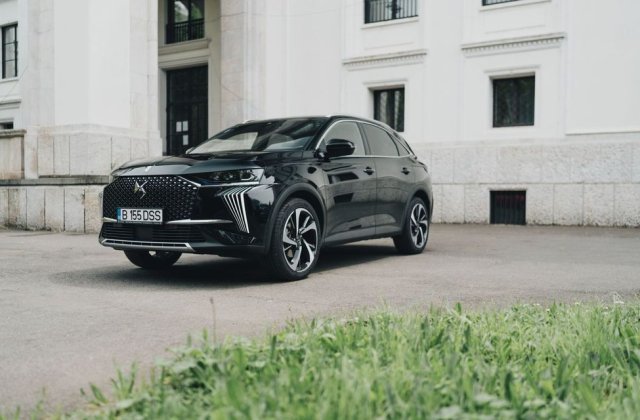 Prezentare de modă - DS 7 facelift