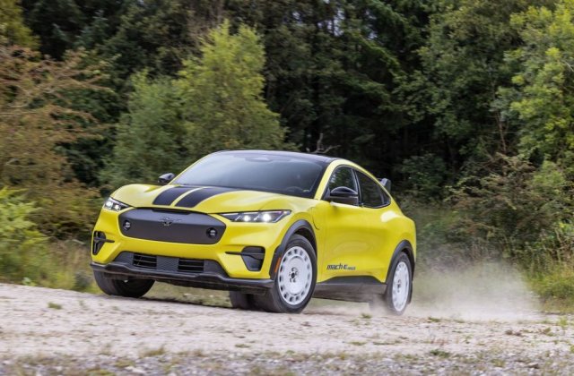 OFICIAL: Noul Ford Mustang Mach-E Rally debutează cu 480 CP și gardă la sol &icirc;nălțată