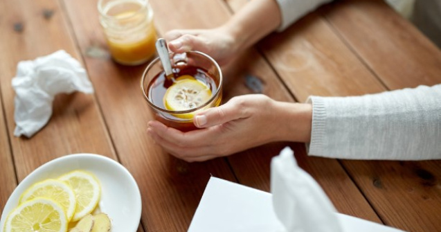 Ce să faci la primele semne de răceală - 7 sfaturi practice