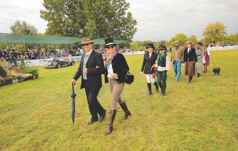 R,Moda și conduita la evenimentele ecvestre!