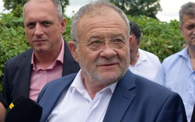 Dumitru Buzatu, prins în...