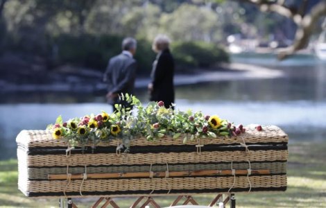 Ce servicii oferă o agenție funerară profesională și ce costuri implică acestea?