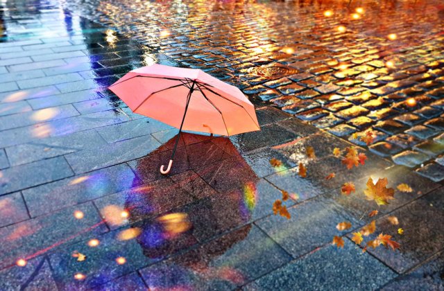 Prognoza meteo ANM 2 - 30 octombrie 2023. &Icirc;n ce regiuni se așteaptă ploi