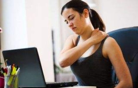  Top  Faci asta zilnic, dar stii cat de PERICULOS este? Top 10 efecte nocive ale statului pe scaun