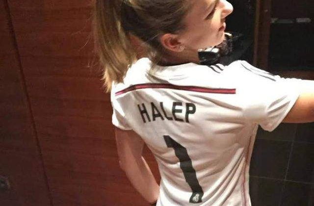 Simona Halep a primit un tricou al formatiei spaniole Real Madrid
