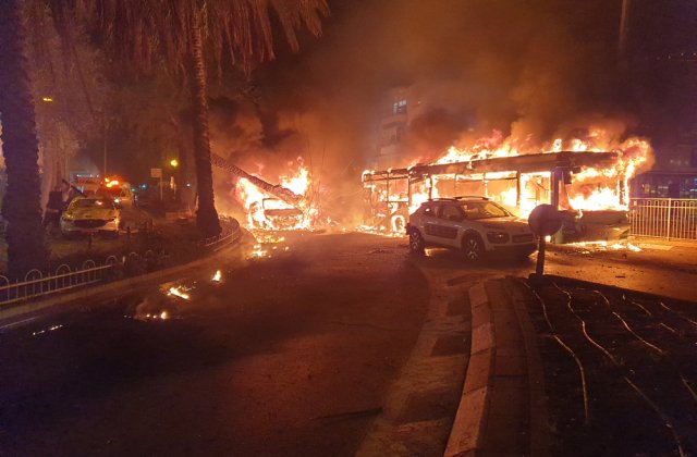 Război Israel - Hamas. Numărul morților &icirc;n Țara Sf&acirc;ntă depășește 1.200, &icirc;n timp ce IDF continuă să lovească &icirc;n &bdquo;cuibul terorii&rdquo;