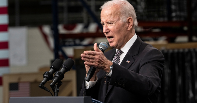 Israelul a atacat mai multe ţinte de la granița cu Liban. Joe Biden promite că ajutoarele vor continua să ajungă în Gaza