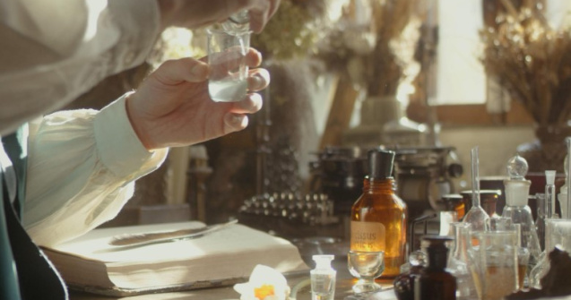 Arome de lux - care sunt cele mai rare și costisitoare ingrediente pe care le conțin parfumurile