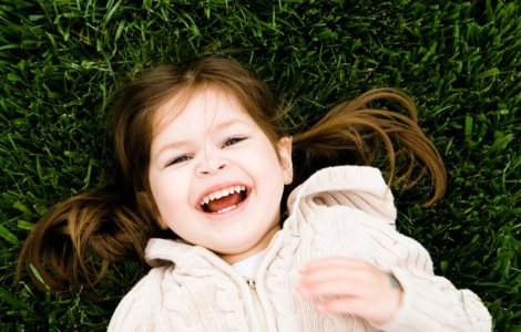 Merită să îi iei celui mic o tricicletă electrică pentru copii?