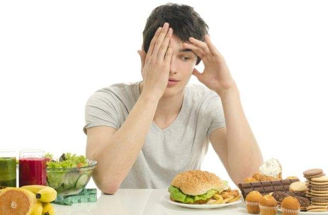 TOP 10 alimente NESANATOASE pe care nu trebuie sa le mai cumperi NICIODATA