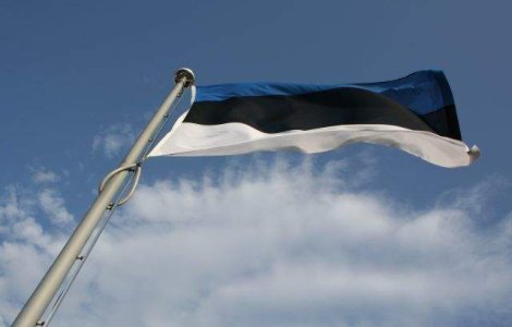 Basescu a semnat un decret de infiintare a Ambasadei Romaniei in Estonia