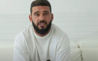 Despărțirea de Babs l-a făcut...